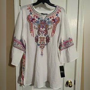 Large - Calessa TunicTop. NWT.  Multi-colored